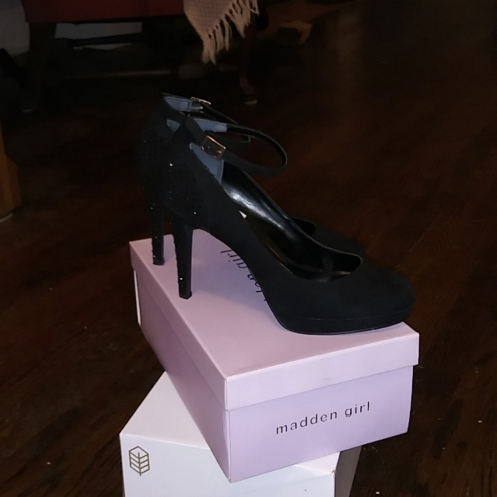 Style & Co. Black ankle strap heels